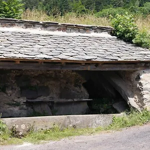 chez-nave-au-pied-du-meygal.hotels-rhonealpes.com/